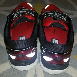 Brooks running sneaker